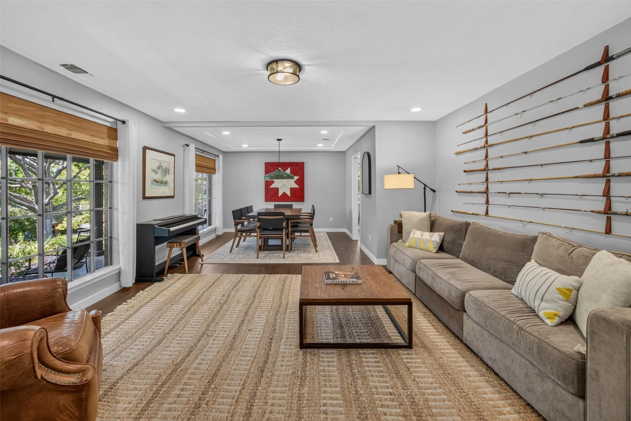 Single Family Residence For Sale in Tarrant County , 1609 Ems Road W, Fort Worth, Texas 76116, 4 Bedroom, 3 Bathroom, Garage spaces, 3,020 Sqft, built in 1976, mls#21391796, Real Estate Agent in Fort Worth, Homes For Sale in Tarrant county, Homes For Sale in Fort Worth, Realtor in Fort Worth Texas, Real Estate Brokerage Independent Realty Texas, Luminita Cordes Realtor