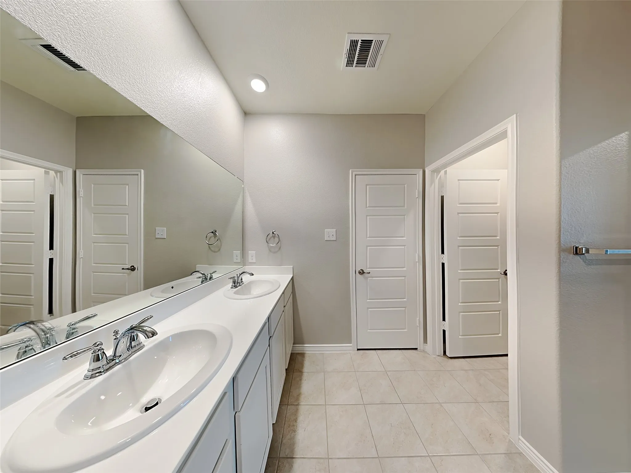 Single Family Residence For Rent in Denton County , 2337 Larimar Drive, Little Elm, Texas 76227, 3 Bedroom, 2 Bathroom, 2 Garage spaces, 1,523 Sqft, built in 2020, mls#21392002, Real Estate Agent in Little Elm, Homes For Rent in Denton county, Homes For Rent in Little Elm, Realtor in Little Elm Texas, Real Estate Brokerage Independent Realty Texas, Luminita Cordes Realtor