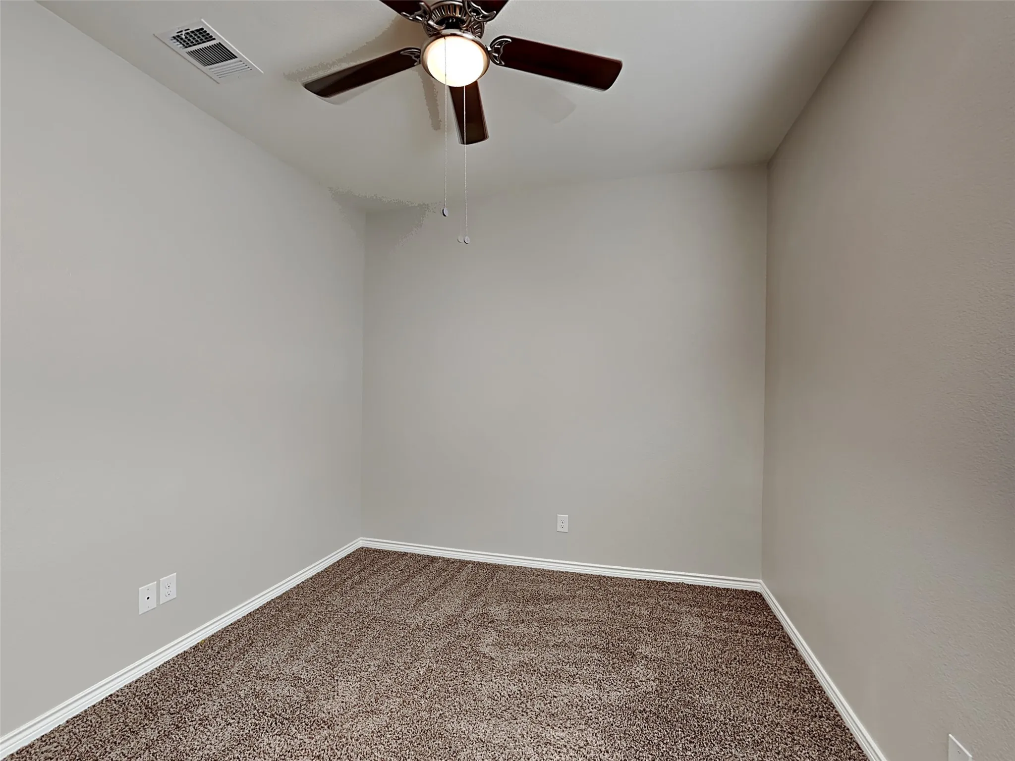 Single Family Residence For Rent in Denton County , 2337 Larimar Drive, Little Elm, Texas 76227, 3 Bedroom, 2 Bathroom, 2 Garage spaces, 1,523 Sqft, built in 2020, mls#21392002, Real Estate Agent in Little Elm, Homes For Rent in Denton county, Homes For Rent in Little Elm, Realtor in Little Elm Texas, Real Estate Brokerage Independent Realty Texas, Luminita Cordes Realtor