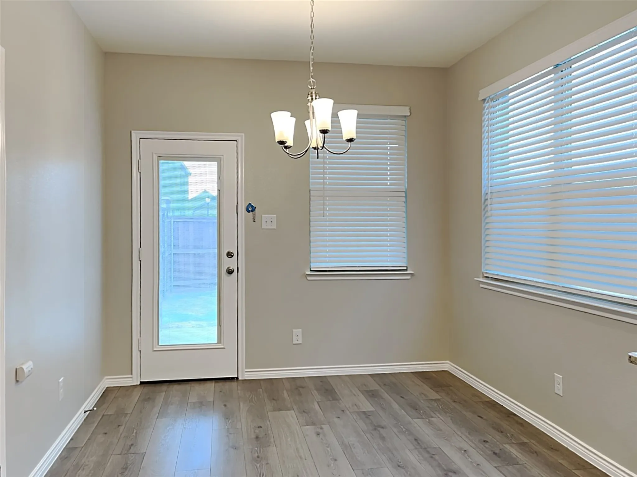 Single Family Residence For Rent in Denton County , 2337 Larimar Drive, Little Elm, Texas 76227, 3 Bedroom, 2 Bathroom, 2 Garage spaces, 1,523 Sqft, built in 2020, mls#21392002, Real Estate Agent in Little Elm, Homes For Rent in Denton county, Homes For Rent in Little Elm, Realtor in Little Elm Texas, Real Estate Brokerage Independent Realty Texas, Luminita Cordes Realtor