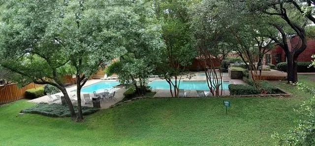 Condominium For Rent in Dallas County , 8601 Park Lane 221, Dallas, Texas 75231, 2 Bedroom, 1 Bathroom, Garage spaces, 861 Sqft, built in 1982, mls#21392013, Real Estate Agent in Dallas, Homes For Rent in Dallas county, Homes For Rent in Dallas, Realtor in Dallas Texas, Real Estate Brokerage Independent Realty Texas, Luminita Cordes Realtor