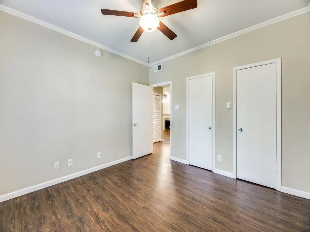 Condominium For Rent in Dallas County , 8601 Park Lane 221, Dallas, Texas 75231, 2 Bedroom, 1 Bathroom, Garage spaces, 861 Sqft, built in 1982, mls#21392013, Real Estate Agent in Dallas, Homes For Rent in Dallas county, Homes For Rent in Dallas, Realtor in Dallas Texas, Real Estate Brokerage Independent Realty Texas, Luminita Cordes Realtor