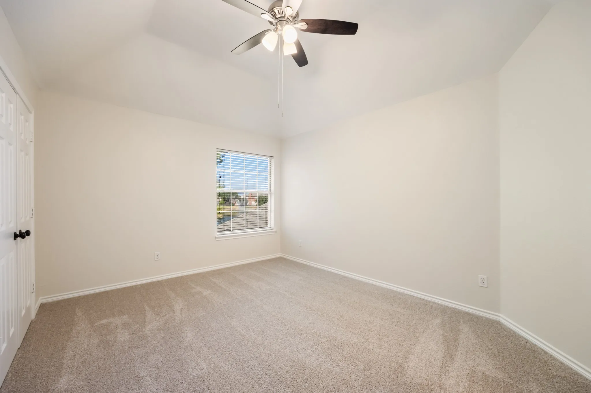 Spacious Upstairs Bedroom #3