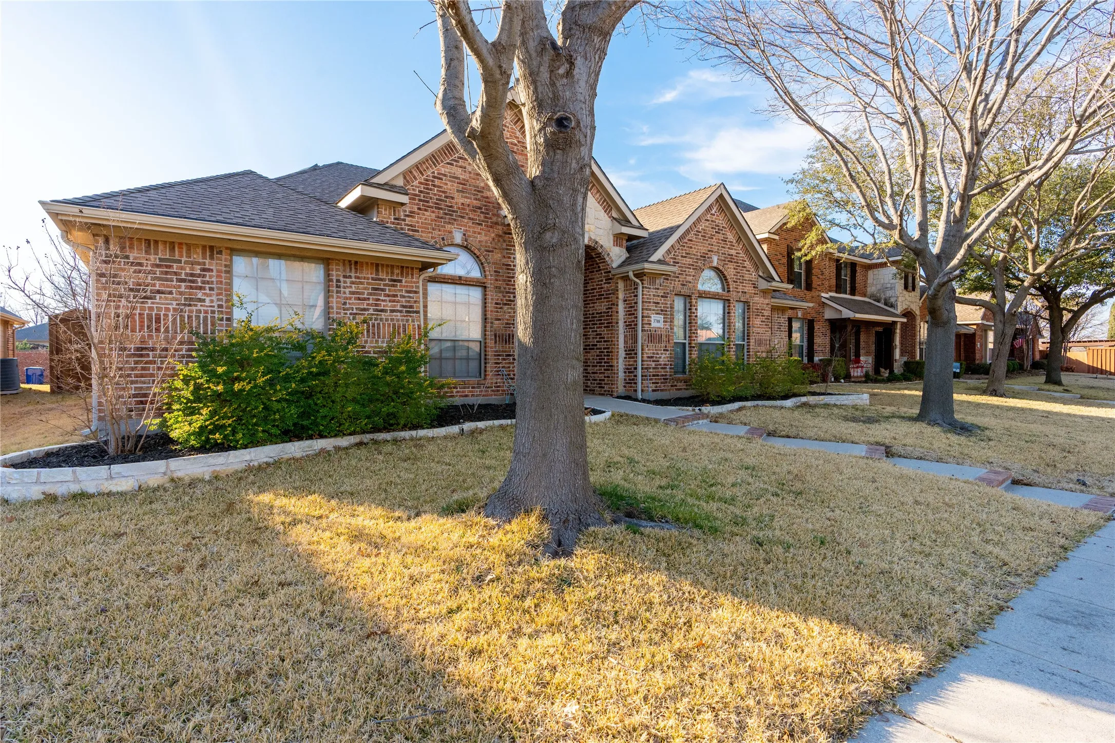 Single Family Residence For Rent in Collin County , 3708 Marble Lane, Mc Kinney, Texas 75070, 4 Bedroom, 3 Bathroom, 2 Garage spaces, 2,330 Sqft, built in 2005, mls#21392034, Real Estate Agent in Mc Kinney, Homes For Rent in Collin county, Homes For Rent in Mc Kinney, Realtor in Mc Kinney Texas, Real Estate Brokerage Independent Realty Texas, Luminita Cordes Realtor