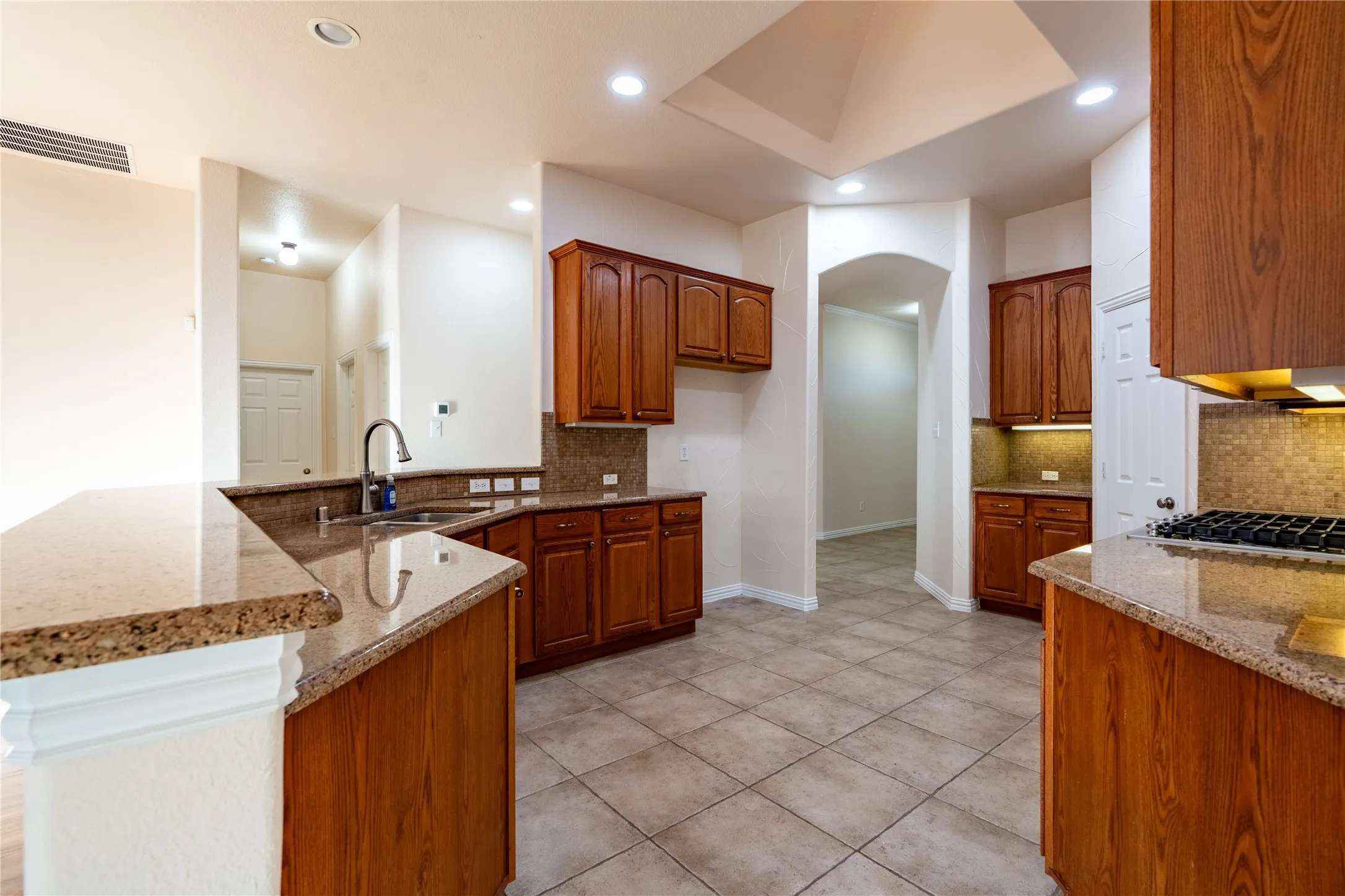 Single Family Residence For Rent in Collin County , 3708 Marble Lane, Mc Kinney, Texas 75070, 4 Bedroom, 3 Bathroom, 2 Garage spaces, 2,330 Sqft, built in 2005, mls#21392034, Real Estate Agent in Mc Kinney, Homes For Rent in Collin county, Homes For Rent in Mc Kinney, Realtor in Mc Kinney Texas, Real Estate Brokerage Independent Realty Texas, Luminita Cordes Realtor