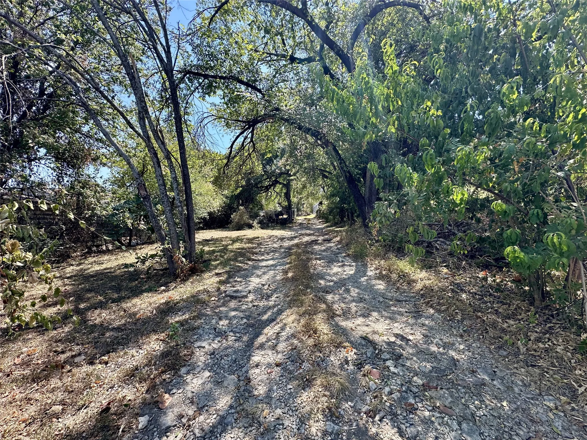 Unimproved Land For Sale in Tarrant County , 1001 NW Loraine Street, Fort Worth, Texas 76106, 0, 0, Garage spaces, 0 Sqft, built in 0, mls#21392042, Real Estate Agent in Fort Worth, Homes For Sale in Tarrant county, Homes For Sale in Fort Worth, Realtor in Fort Worth Texas, Real Estate Brokerage Independent Realty Texas, Luminita Cordes Realtor