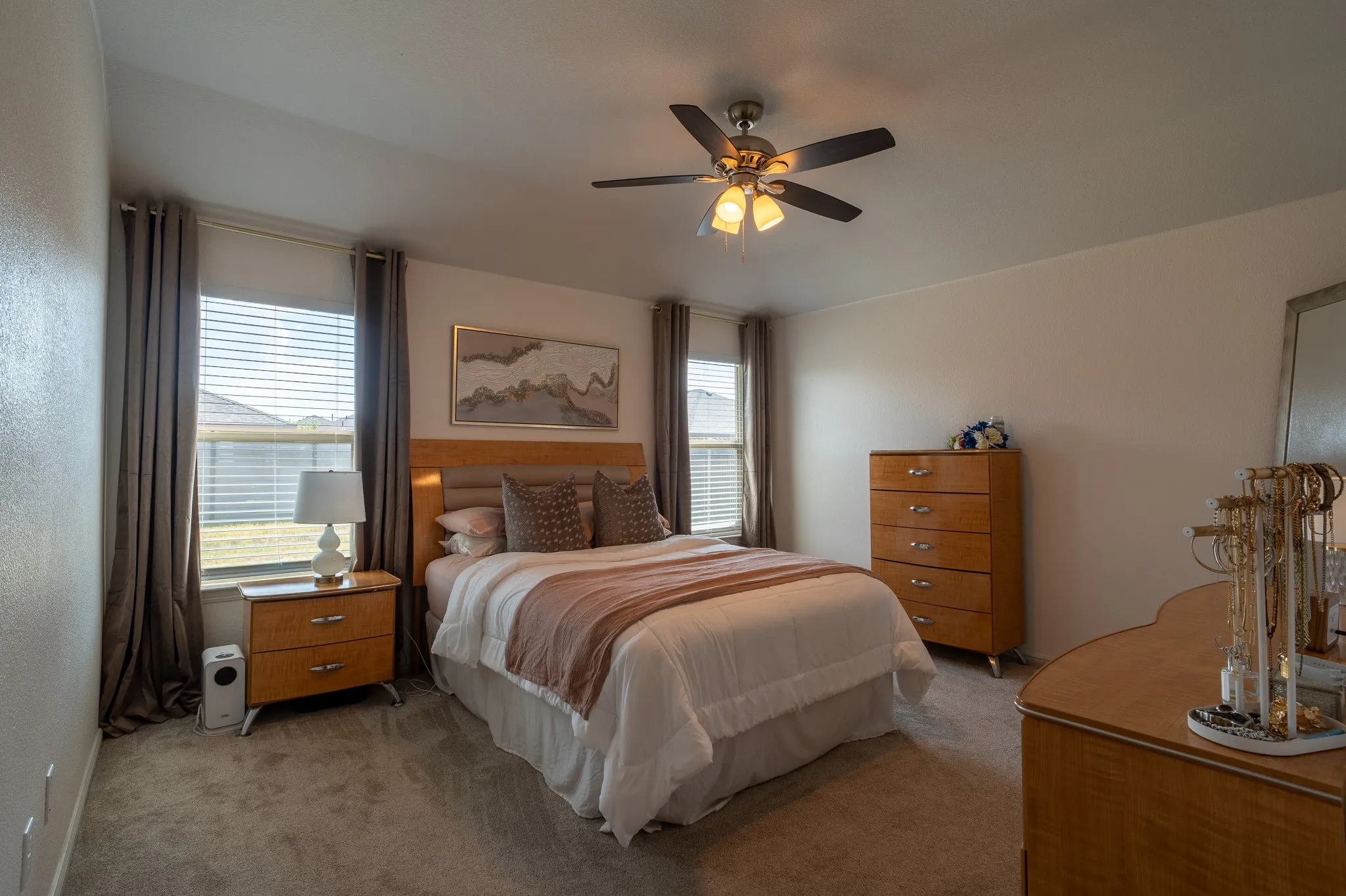Single Family Residence For Sale in Tarrant County , 10345 Fort Belknap Trail, Crowley, Texas 76036, 3 Bedroom, 2 Bathroom, 2 Garage spaces, 1,465 Sqft, built in 2019, mls#21391605, Real Estate Agent in Crowley, Homes For Sale in Tarrant county, Homes For Sale in Crowley, Realtor in Crowley Texas, Real Estate Brokerage Independent Realty Texas, Luminita Cordes Realtor