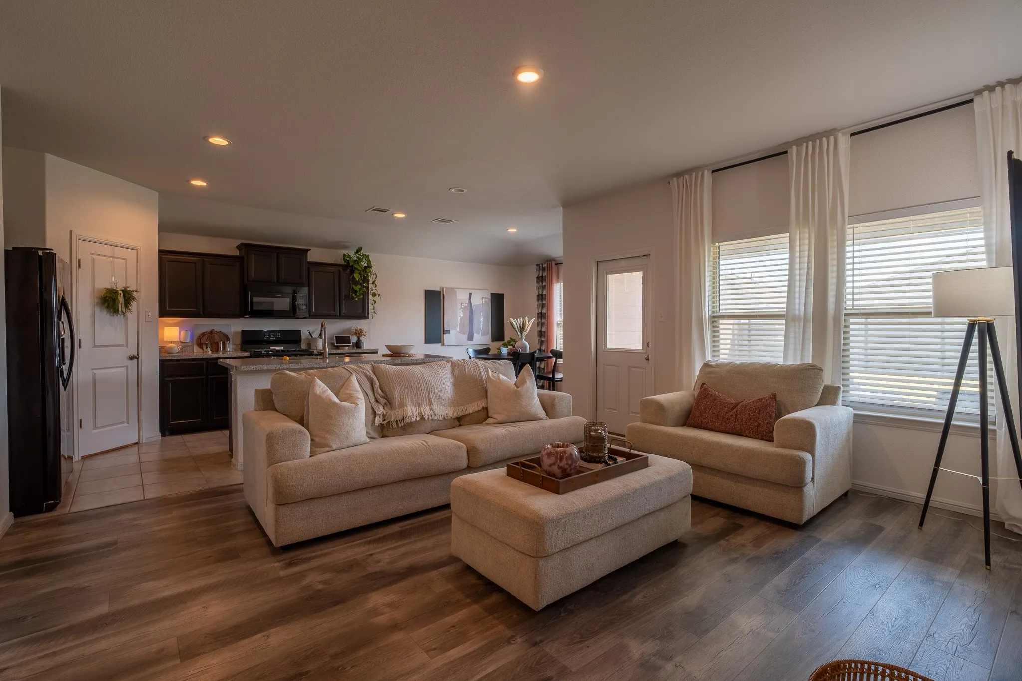 Single Family Residence For Sale in Tarrant County , 10345 Fort Belknap Trail, Crowley, Texas 76036, 3 Bedroom, 2 Bathroom, 2 Garage spaces, 1,465 Sqft, built in 2019, mls#21391605, Real Estate Agent in Crowley, Homes For Sale in Tarrant county, Homes For Sale in Crowley, Realtor in Crowley Texas, Real Estate Brokerage Independent Realty Texas, Luminita Cordes Realtor