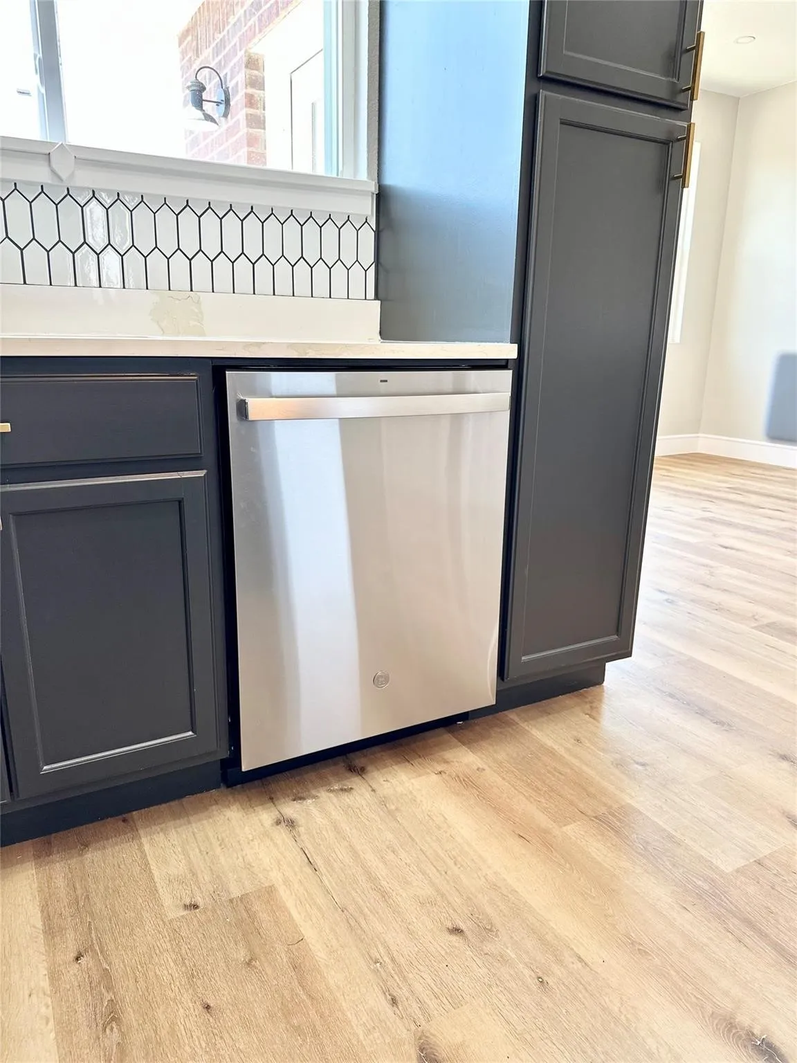 Dishwasher Included