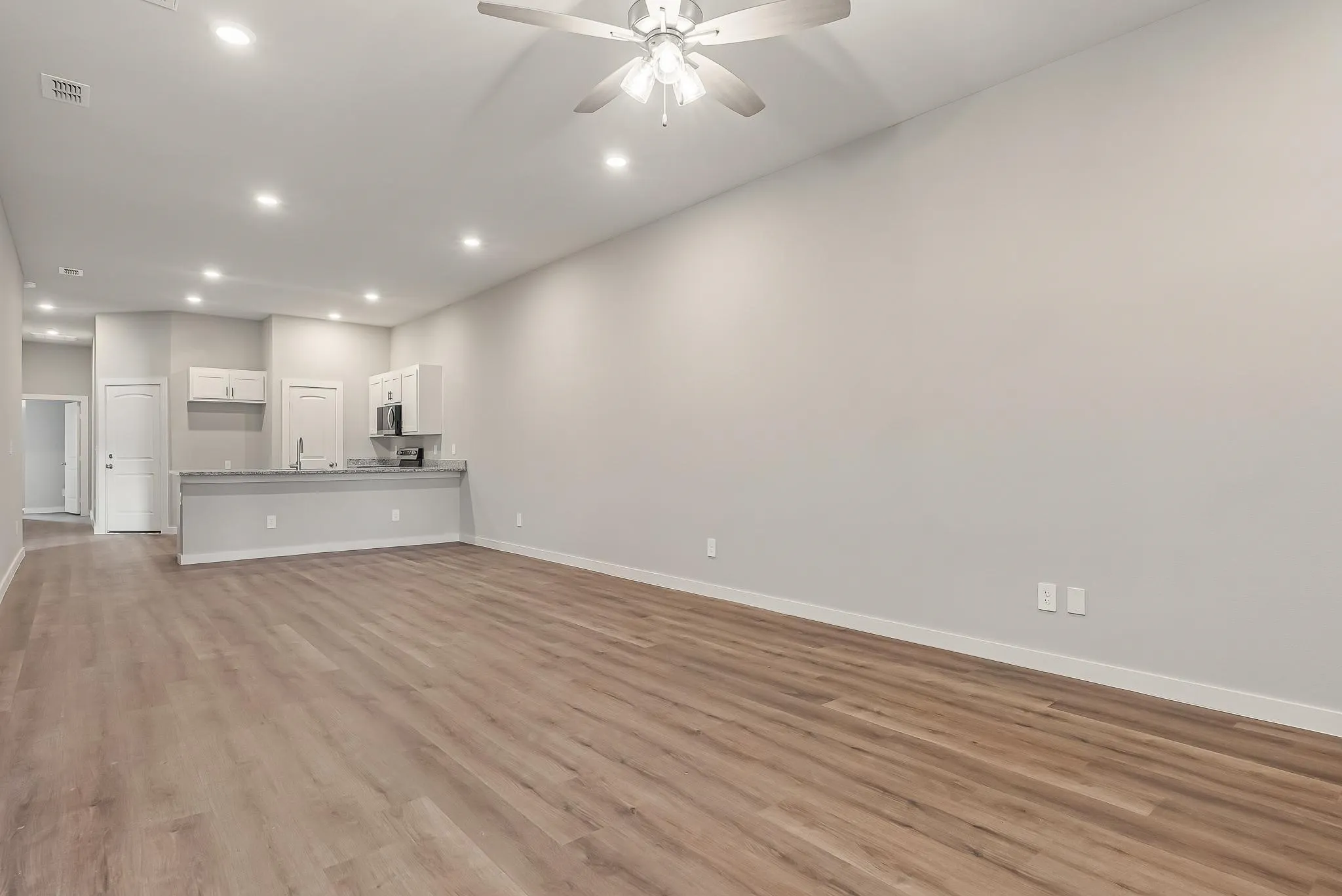 Duplex For Rent in Taylor County , 2635 Baron Avenue, Abilene, Texas 79606, 3 Bedroom, 2 Bathroom, 1 Garage spaces, 1,400 Sqft, built in 2024, mls#21392055, Real Estate Agent in Abilene, Homes For Rent in Taylor county, Homes For Rent in Abilene, Realtor in Abilene Texas, Real Estate Brokerage Independent Realty Texas, Luminita Cordes Realtor