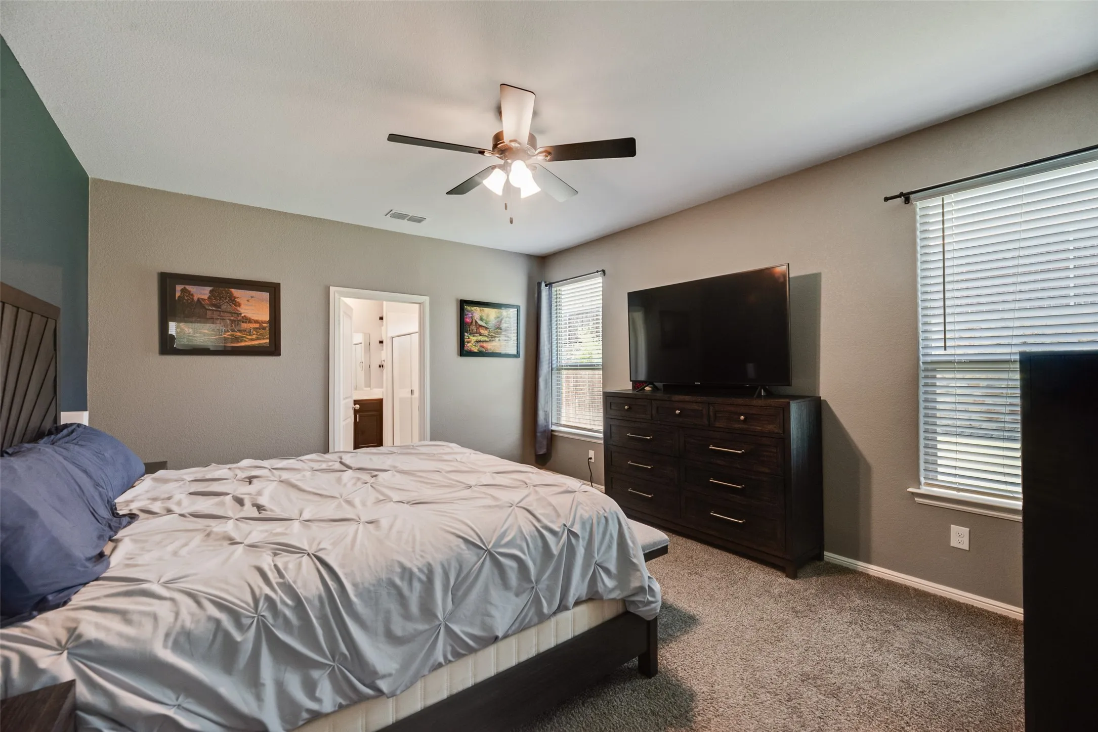 Single Family Residence For Rent in Tarrant County , 9637 Cherryville Road, Fort Worth, Texas 76108, 4 Bedroom, 2 Bathroom, 2 Garage spaces, 1,772 Sqft, built in 2022, mls#21392057, Real Estate Agent in Fort Worth, Homes For Rent in Tarrant county, Homes For Rent in Fort Worth, Realtor in Fort Worth Texas, Real Estate Brokerage Independent Realty Texas, Luminita Cordes Realtor