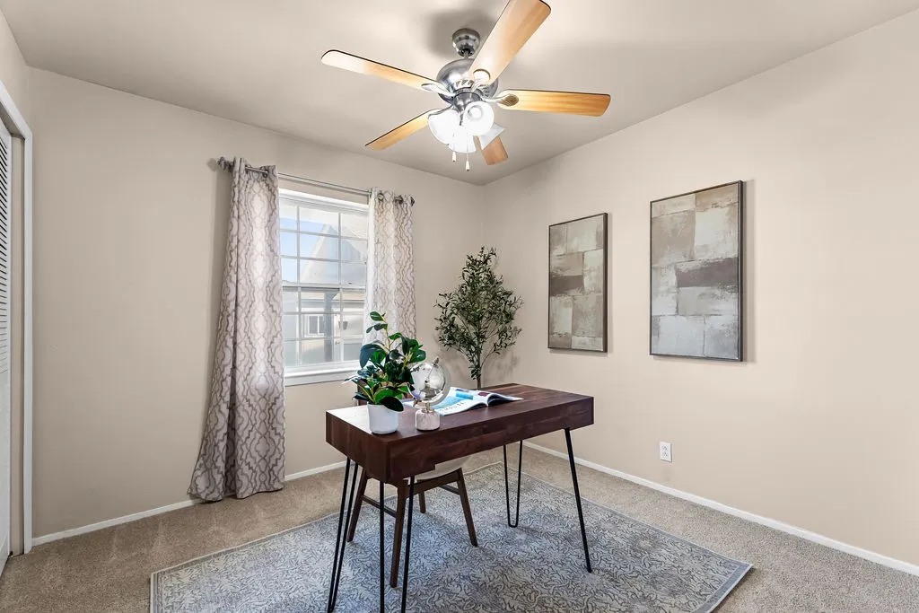 Single Family Residence For Sale in Dallas County , 1830 Pleasant Run Road, Carrollton, Texas 75006, 4 Bedroom, 2 Bathroom, Garage spaces, 1,499 Sqft, built in 1963, mls#21392056, Real Estate Agent in Carrollton, Homes For Sale in Dallas county, Homes For Sale in Carrollton, Realtor in Carrollton Texas, Real Estate Brokerage Independent Realty Texas, Luminita Cordes Realtor