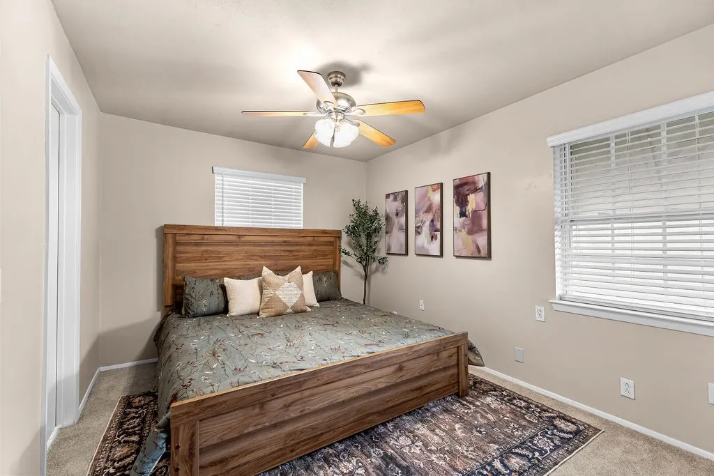 Single Family Residence For Sale in Dallas County , 1830 Pleasant Run Road, Carrollton, Texas 75006, 4 Bedroom, 2 Bathroom, Garage spaces, 1,499 Sqft, built in 1963, mls#21392056, Real Estate Agent in Carrollton, Homes For Sale in Dallas county, Homes For Sale in Carrollton, Realtor in Carrollton Texas, Real Estate Brokerage Independent Realty Texas, Luminita Cordes Realtor