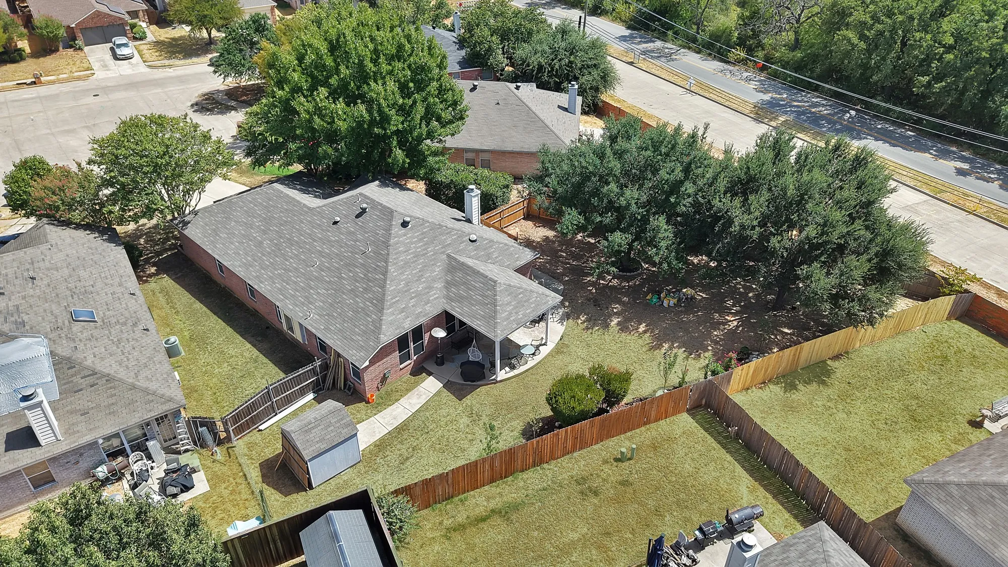 Single Family Residence For Sale in Tarrant County , 109 Goldeneye Lane, Fort Worth, Texas 76120, 4 Bedroom, 2 Bathroom, 2 Garage spaces, 1,970 Sqft, built in 2002, mls#21391700, Real Estate Agent in Fort Worth, Homes For Sale in Tarrant county, Homes For Sale in Fort Worth, Realtor in Fort Worth Texas, Real Estate Brokerage Independent Realty Texas, Luminita Cordes Realtor