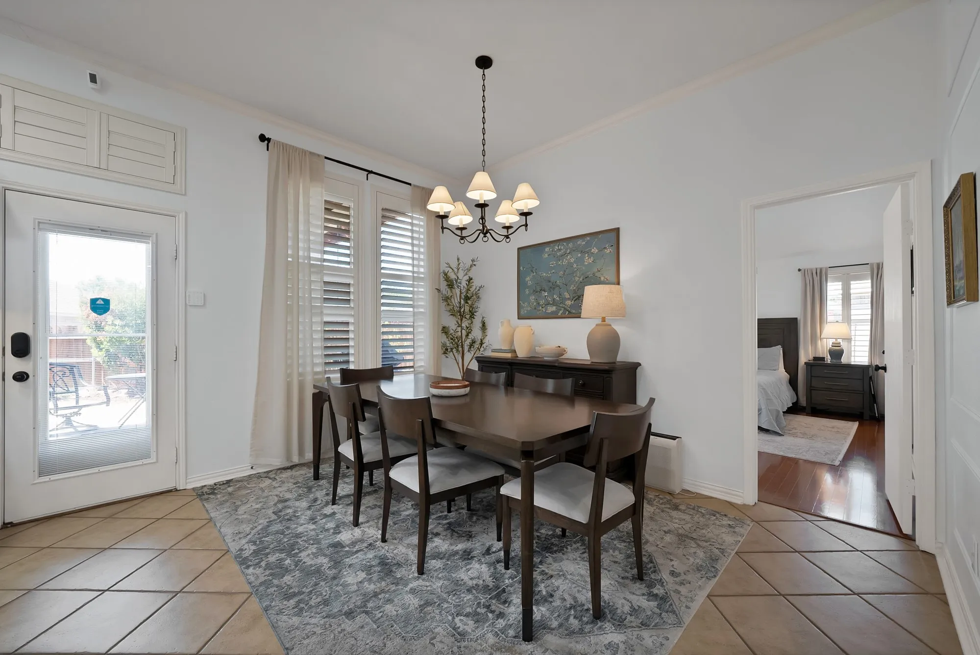 Single Family Residence For Sale in Tarrant County , 109 Goldeneye Lane, Fort Worth, Texas 76120, 4 Bedroom, 2 Bathroom, 2 Garage spaces, 1,970 Sqft, built in 2002, mls#21391700, Real Estate Agent in Fort Worth, Homes For Sale in Tarrant county, Homes For Sale in Fort Worth, Realtor in Fort Worth Texas, Real Estate Brokerage Independent Realty Texas, Luminita Cordes Realtor