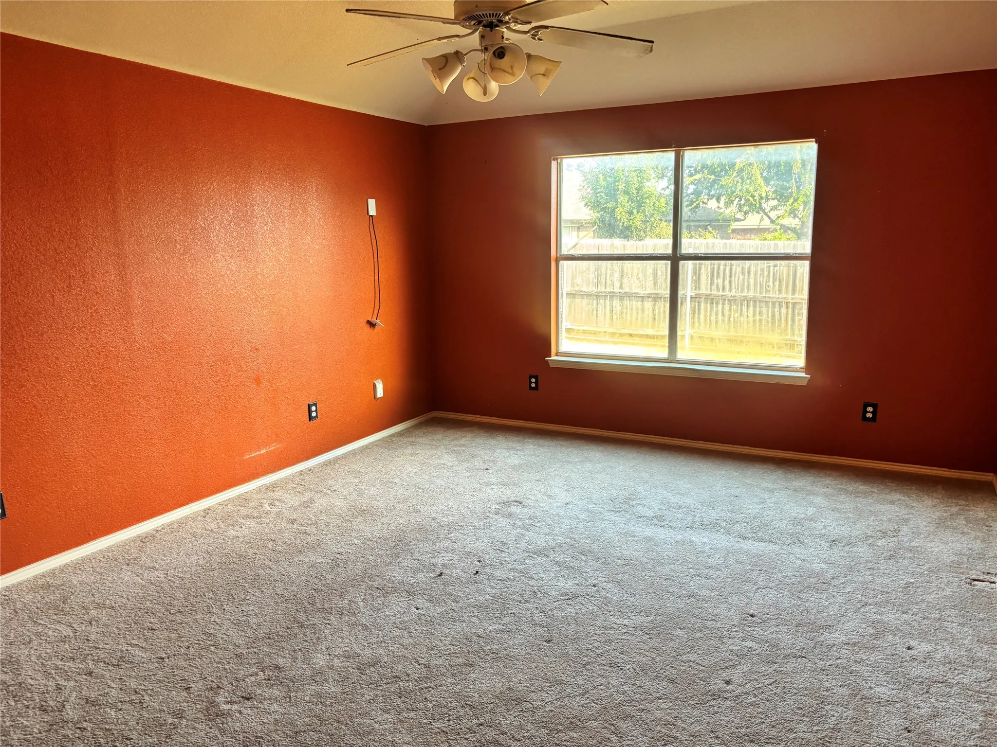 Single Family Residence For Sale in Tarrant County , 1309 Pepperfield Court, Fort Worth, Texas 76028, 4 Bedroom, 2 Bathroom, 2 Garage spaces, 2,702 Sqft, built in 2004, mls#21391685, Real Estate Agent in Fort Worth, Homes For Sale in Tarrant county, Homes For Sale in Fort Worth, Realtor in Fort Worth Texas, Real Estate Brokerage Independent Realty Texas, Luminita Cordes Realtor