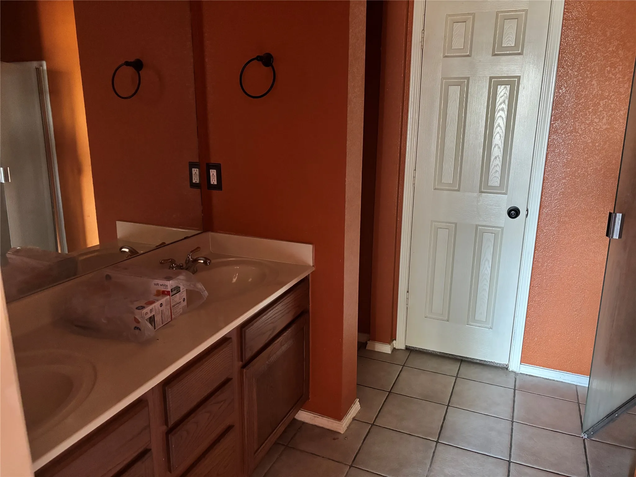 Single Family Residence For Sale in Tarrant County , 1309 Pepperfield Court, Fort Worth, Texas 76028, 4 Bedroom, 2 Bathroom, 2 Garage spaces, 2,702 Sqft, built in 2004, mls#21391685, Real Estate Agent in Fort Worth, Homes For Sale in Tarrant county, Homes For Sale in Fort Worth, Realtor in Fort Worth Texas, Real Estate Brokerage Independent Realty Texas, Luminita Cordes Realtor