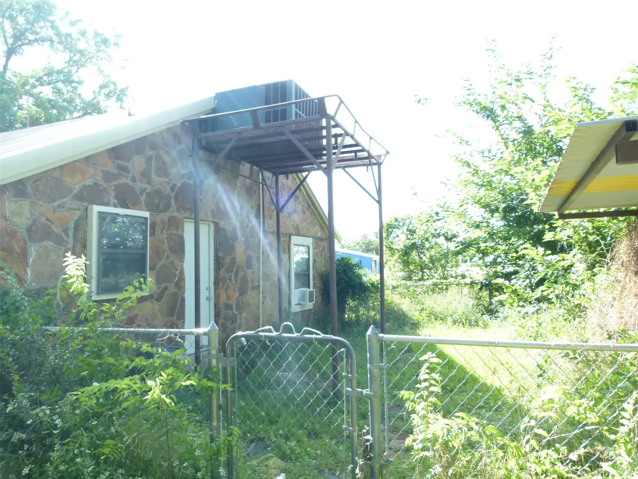 Single Family Residence For Sale in Brown County , 102 Mcdonald Drive, Early, Texas 76802, 2 Bedroom, 2 Bathroom, Garage spaces, 1,015 Sqft, built in 0, mls#21392058, Real Estate Agent in Early, Homes For Sale in Brown county, Homes For Sale in Early, Realtor in Early Texas, Real Estate Brokerage Independent Realty Texas, Luminita Cordes Realtor