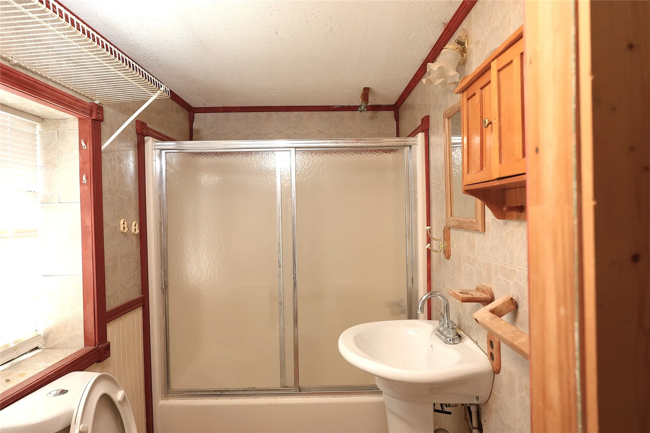 Single Family Residence For Sale in Brown County , 102 Mcdonald Drive, Early, Texas 76802, 2 Bedroom, 2 Bathroom, Garage spaces, 1,015 Sqft, built in 0, mls#21392058, Real Estate Agent in Early, Homes For Sale in Brown county, Homes For Sale in Early, Realtor in Early Texas, Real Estate Brokerage Independent Realty Texas, Luminita Cordes Realtor