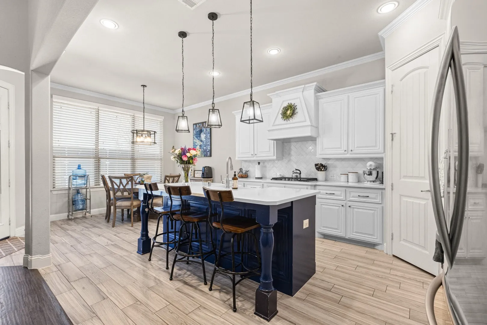 Single Family Residence For Sale in Collin County , 1507 Rice Run Drive, Wylie, Texas 75098, 5 Bedroom, 5 Bathroom, 3 Garage spaces, 3,946 Sqft, built in 2017, mls#21392065, Real Estate Agent in Wylie, Homes For Sale in Collin county, Homes For Sale in Wylie, Realtor in Wylie Texas, Real Estate Brokerage Independent Realty Texas, Luminita Cordes Realtor