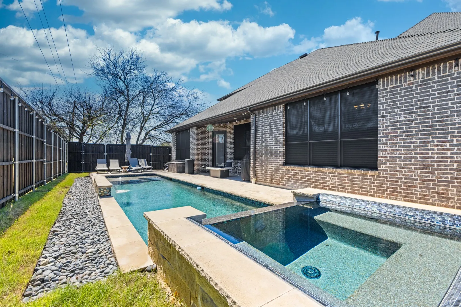 Single Family Residence For Sale in Collin County , 1507 Rice Run Drive, Wylie, Texas 75098, 5 Bedroom, 5 Bathroom, 3 Garage spaces, 3,946 Sqft, built in 2017, mls#21392065, Real Estate Agent in Wylie, Homes For Sale in Collin county, Homes For Sale in Wylie, Realtor in Wylie Texas, Real Estate Brokerage Independent Realty Texas, Luminita Cordes Realtor