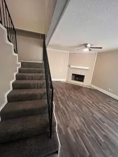 Townhouse For Rent in Tarrant County , 3506 Shady Valley Drive, Pantego, Texas 76013, 3 Bedroom, 2 Bathroom, Garage spaces, 1,645 Sqft, built in 1976, mls#21392076, Real Estate Agent in Pantego, Homes For Rent in Tarrant county, Homes For Rent in Pantego, Realtor in Pantego Texas, Real Estate Brokerage Independent Realty Texas, Luminita Cordes Realtor