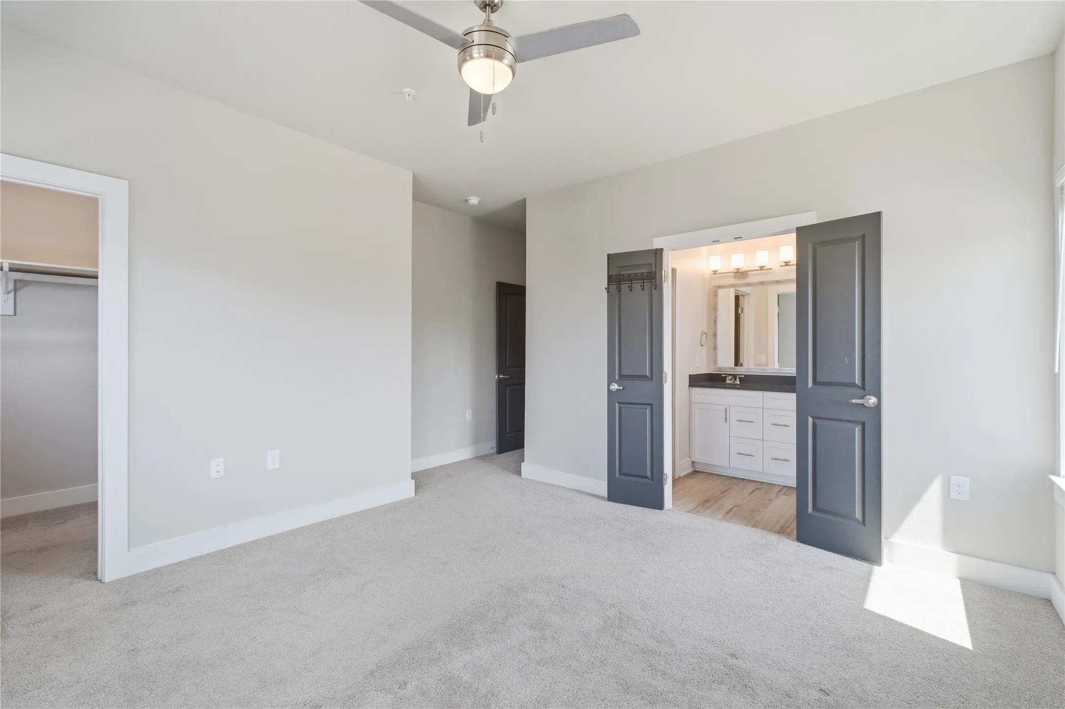 Townhouse For Rent in Collin County , 3365 Wynwood Drive, Plano, Texas 75074, 3 Bedroom, 4 Bathroom, 2 Garage spaces, 1,728 Sqft, built in 2022, mls#21392014, Real Estate Agent in Plano, Homes For Rent in Collin county, Homes For Rent in Plano, Realtor in Plano Texas, Real Estate Brokerage Independent Realty Texas, Luminita Cordes Realtor