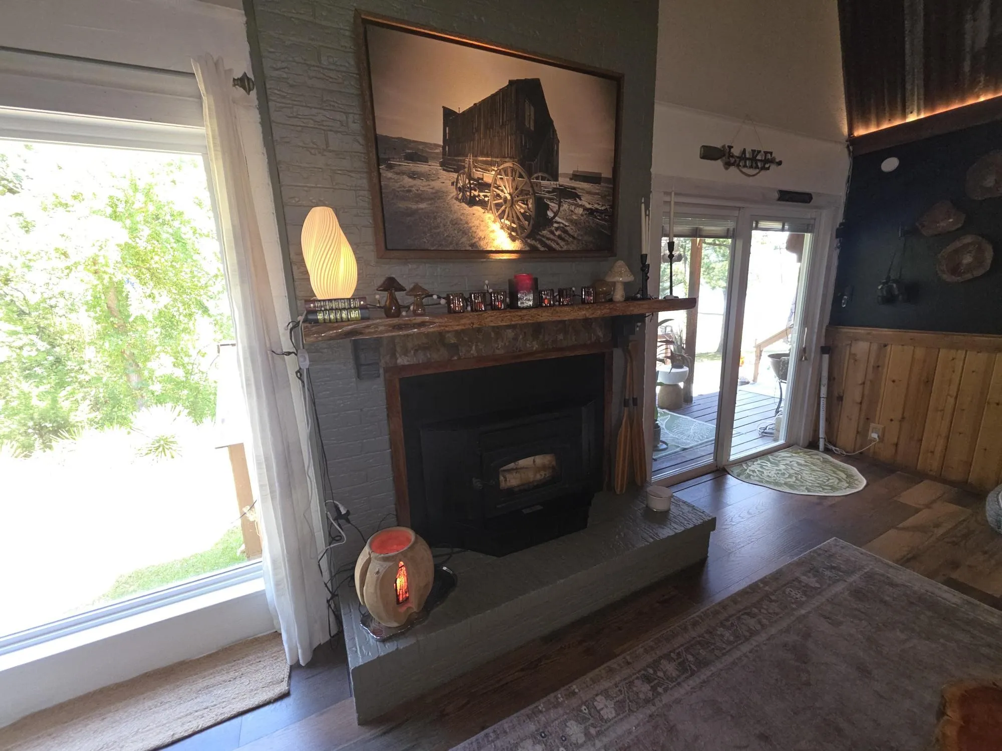 Single Family Residence For Sale in Wood County , 185 Private Road 6604, Mineola, Texas 75773, 3 Bedroom, 2 Bathroom, Garage spaces, 1,484 Sqft, built in 1978, mls#21392086, Real Estate Agent in Mineola, Homes For Sale in Wood county, Homes For Sale in Mineola, Realtor in Mineola Texas, Real Estate Brokerage Independent Realty Texas, Luminita Cordes Realtor