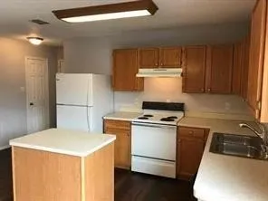 Single Family Residence For Rent in Tarrant County , 6053 Arabian Avenue, Fort Worth, Texas 76179, 3 Bedroom, 2 Bathroom, 2 Garage spaces, 1,351 Sqft, built in 1999, mls#21392091, Real Estate Agent in Fort Worth, Homes For Rent in Tarrant county, Homes For Rent in Fort Worth, Realtor in Fort Worth Texas, Real Estate Brokerage Independent Realty Texas, Luminita Cordes Realtor