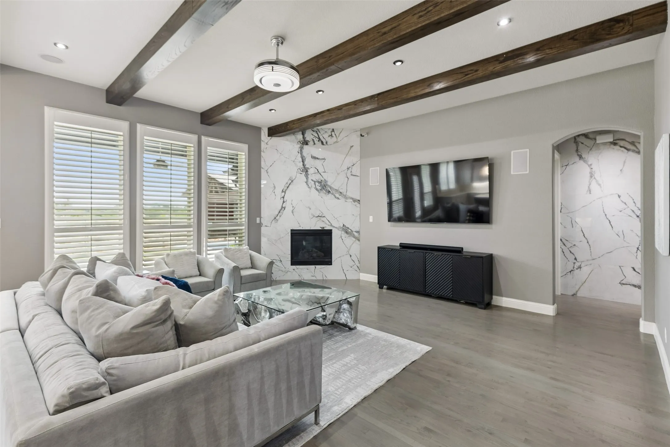 Single Family Residence For Rent in Tarrant County , 412 Winding Ridge Trail, Southlake, Texas 76092, 5 Bedroom, 7 Bathroom, 3 Garage spaces, 4,997 Sqft, built in 2015, mls#21392092, Real Estate Agent in Southlake, Homes For Rent in Tarrant county, Homes For Rent in Southlake, Realtor in Southlake Texas, Real Estate Brokerage Independent Realty Texas, Luminita Cordes Realtor