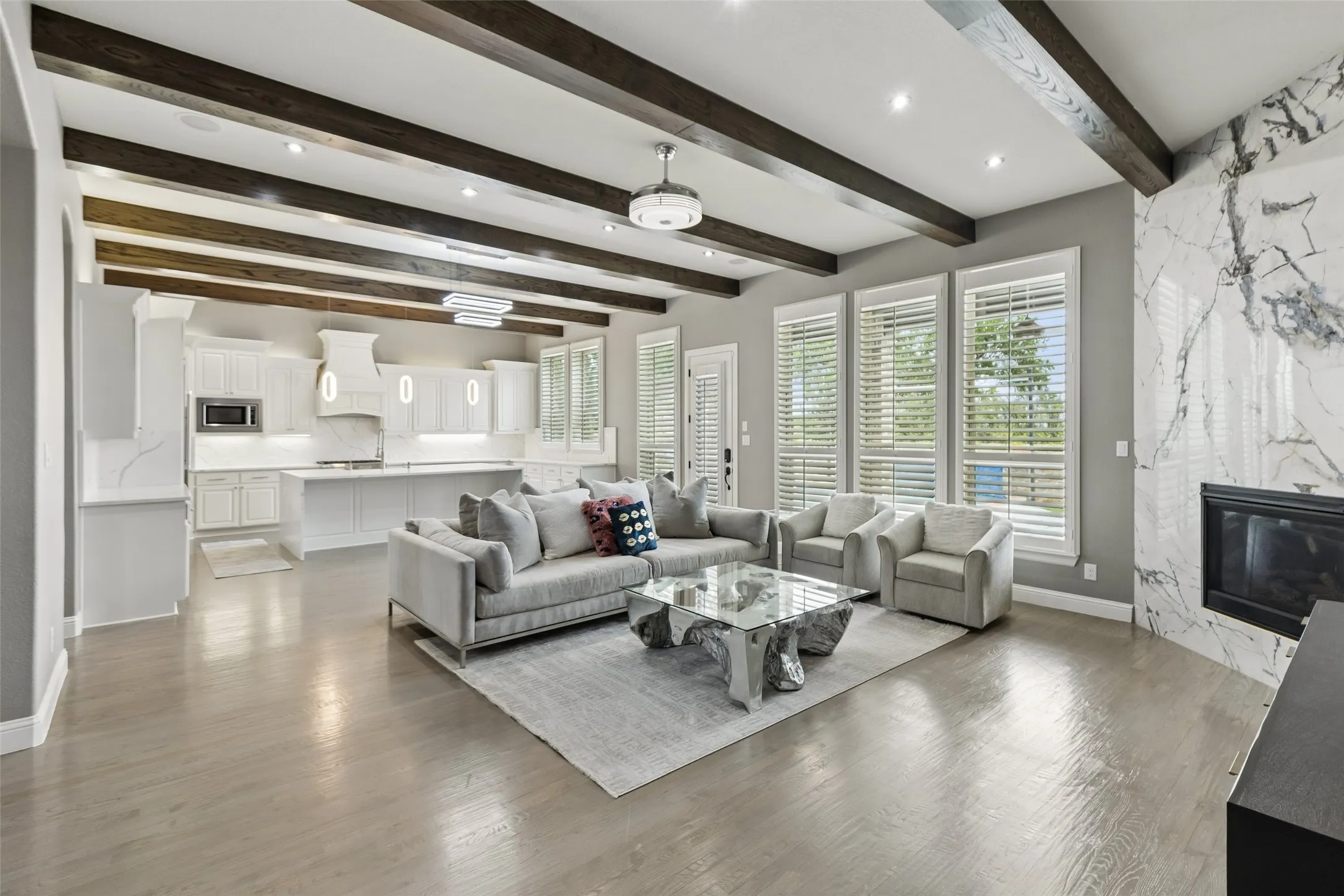 Single Family Residence For Rent in Tarrant County , 412 Winding Ridge Trail, Southlake, Texas 76092, 5 Bedroom, 7 Bathroom, 3 Garage spaces, 4,997 Sqft, built in 2015, mls#21392092, Real Estate Agent in Southlake, Homes For Rent in Tarrant county, Homes For Rent in Southlake, Realtor in Southlake Texas, Real Estate Brokerage Independent Realty Texas, Luminita Cordes Realtor
