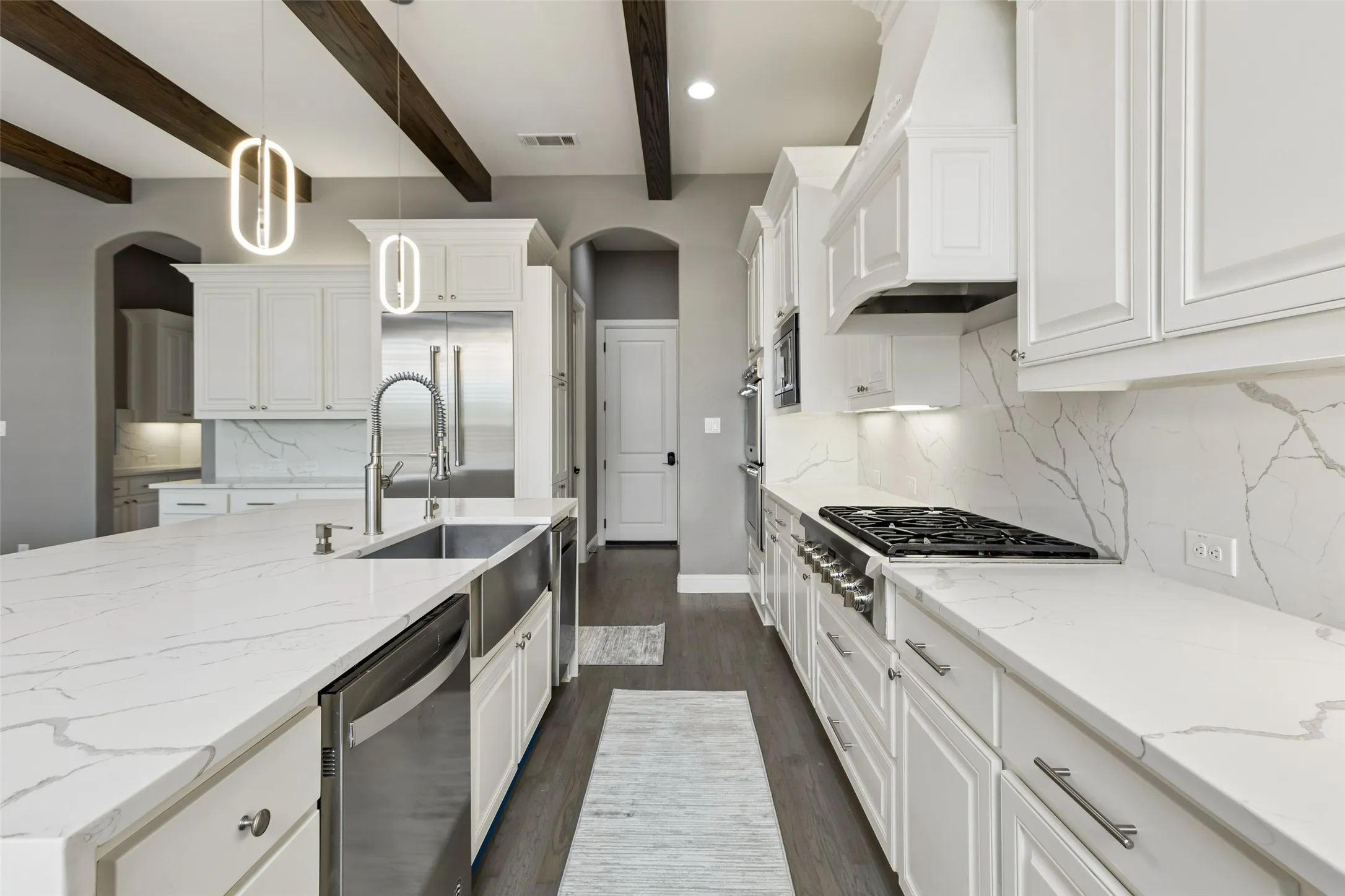 Single Family Residence For Rent in Tarrant County , 412 Winding Ridge Trail, Southlake, Texas 76092, 5 Bedroom, 7 Bathroom, 3 Garage spaces, 4,997 Sqft, built in 2015, mls#21392092, Real Estate Agent in Southlake, Homes For Rent in Tarrant county, Homes For Rent in Southlake, Realtor in Southlake Texas, Real Estate Brokerage Independent Realty Texas, Luminita Cordes Realtor