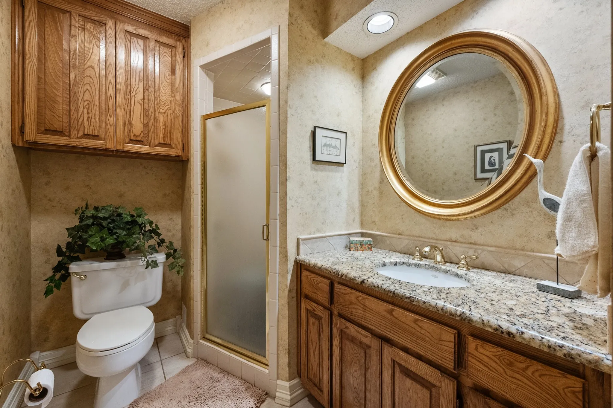 Single Family Residence For Sale in Tarrant County , 4007 Lake Powell Drive, Arlington, Texas 76016, 5 Bedroom, 5 Bathroom, 3 Garage spaces, 3,621 Sqft, built in 1984, mls#21389893, Real Estate Agent in Arlington, Homes For Sale in Tarrant county, Homes For Sale in Arlington, Realtor in Arlington Texas, Real Estate Brokerage Independent Realty Texas, Luminita Cordes Realtor