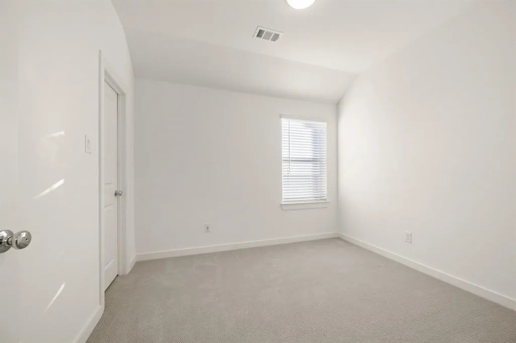 Single Family Residence For Rent in Collin County , 2856 Chester Drive, Celina, Texas 75009, 4 Bedroom, 3 Bathroom, 2 Garage spaces, 2,441 Sqft, built in 2024, mls#21391557, Real Estate Agent in Celina, Homes For Rent in Collin county, Homes For Rent in Celina, Realtor in Celina Texas, Real Estate Brokerage Independent Realty Texas, Luminita Cordes Realtor