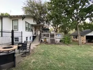 Single Family Residence For Rent in Tarrant County , 2545 Rogers Avenue, Fort Worth, Texas 76109, 4 Bedroom, 2 Bathroom, Garage spaces, 1,643 Sqft, built in 1921, mls#21391976, Real Estate Agent in Fort Worth, Homes For Rent in Tarrant county, Homes For Rent in Fort Worth, Realtor in Fort Worth Texas, Real Estate Brokerage Independent Realty Texas, Luminita Cordes Realtor