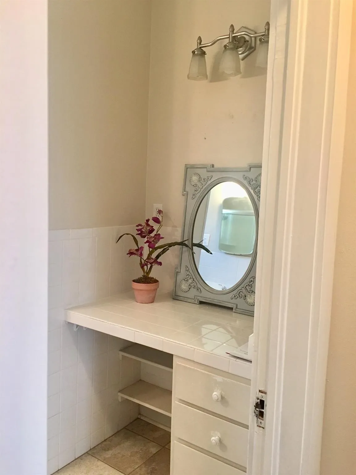 Single Family Residence For Rent in Tarrant County , 2545 Rogers Avenue, Fort Worth, Texas 76109, 4 Bedroom, 2 Bathroom, Garage spaces, 1,643 Sqft, built in 1921, mls#21391976, Real Estate Agent in Fort Worth, Homes For Rent in Tarrant county, Homes For Rent in Fort Worth, Realtor in Fort Worth Texas, Real Estate Brokerage Independent Realty Texas, Luminita Cordes Realtor