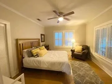 Single Family Residence For Rent in Tarrant County , 2545 Rogers Avenue, Fort Worth, Texas 76109, 4 Bedroom, 2 Bathroom, Garage spaces, 1,643 Sqft, built in 1921, mls#21391976, Real Estate Agent in Fort Worth, Homes For Rent in Tarrant county, Homes For Rent in Fort Worth, Realtor in Fort Worth Texas, Real Estate Brokerage Independent Realty Texas, Luminita Cordes Realtor
