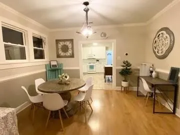 Single Family Residence For Rent in Tarrant County , 2545 Rogers Avenue, Fort Worth, Texas 76109, 4 Bedroom, 2 Bathroom, Garage spaces, 1,643 Sqft, built in 1921, mls#21391976, Real Estate Agent in Fort Worth, Homes For Rent in Tarrant county, Homes For Rent in Fort Worth, Realtor in Fort Worth Texas, Real Estate Brokerage Independent Realty Texas, Luminita Cordes Realtor