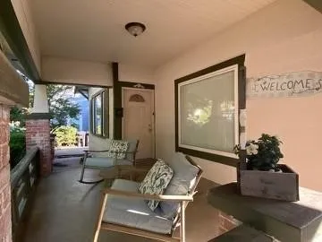 Single Family Residence For Rent in Tarrant County , 2545 Rogers Avenue, Fort Worth, Texas 76109, 4 Bedroom, 2 Bathroom, Garage spaces, 1,643 Sqft, built in 1921, mls#21391976, Real Estate Agent in Fort Worth, Homes For Rent in Tarrant county, Homes For Rent in Fort Worth, Realtor in Fort Worth Texas, Real Estate Brokerage Independent Realty Texas, Luminita Cordes Realtor