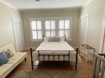 Single Family Residence For Rent in Tarrant County , 2545 Rogers Avenue, Fort Worth, Texas 76109, 4 Bedroom, 2 Bathroom, Garage spaces, 1,643 Sqft, built in 1921, mls#21391976, Real Estate Agent in Fort Worth, Homes For Rent in Tarrant county, Homes For Rent in Fort Worth, Realtor in Fort Worth Texas, Real Estate Brokerage Independent Realty Texas, Luminita Cordes Realtor