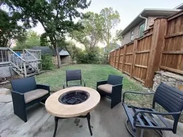 Single Family Residence For Rent in Tarrant County , 2545 Rogers Avenue, Fort Worth, Texas 76109, 4 Bedroom, 2 Bathroom, Garage spaces, 1,643 Sqft, built in 1921, mls#21391976, Real Estate Agent in Fort Worth, Homes For Rent in Tarrant county, Homes For Rent in Fort Worth, Realtor in Fort Worth Texas, Real Estate Brokerage Independent Realty Texas, Luminita Cordes Realtor