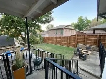 Single Family Residence For Rent in Tarrant County , 2545 Rogers Avenue, Fort Worth, Texas 76109, 4 Bedroom, 2 Bathroom, Garage spaces, 1,643 Sqft, built in 1921, mls#21391976, Real Estate Agent in Fort Worth, Homes For Rent in Tarrant county, Homes For Rent in Fort Worth, Realtor in Fort Worth Texas, Real Estate Brokerage Independent Realty Texas, Luminita Cordes Realtor