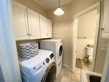 Single Family Residence For Rent in Tarrant County , 2545 Rogers Avenue, Fort Worth, Texas 76109, 4 Bedroom, 2 Bathroom, Garage spaces, 1,643 Sqft, built in 1921, mls#21391976, Real Estate Agent in Fort Worth, Homes For Rent in Tarrant county, Homes For Rent in Fort Worth, Realtor in Fort Worth Texas, Real Estate Brokerage Independent Realty Texas, Luminita Cordes Realtor