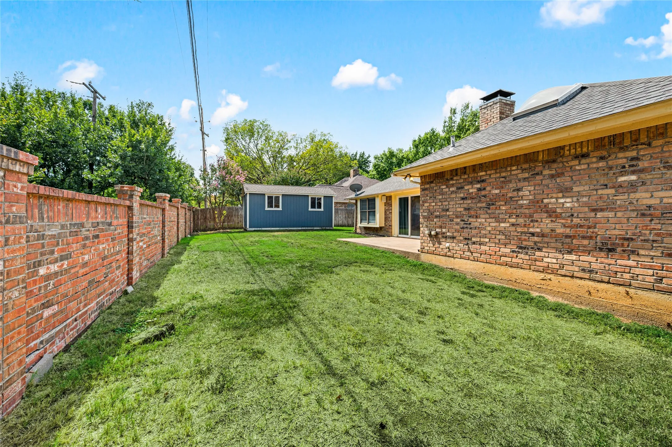 Yard photos have been digitally enhanced to depict green​​‌​​​​‌​​‌‌​‌‌​​​‌‌​‌​‌​‌​​​‌​​ grass.