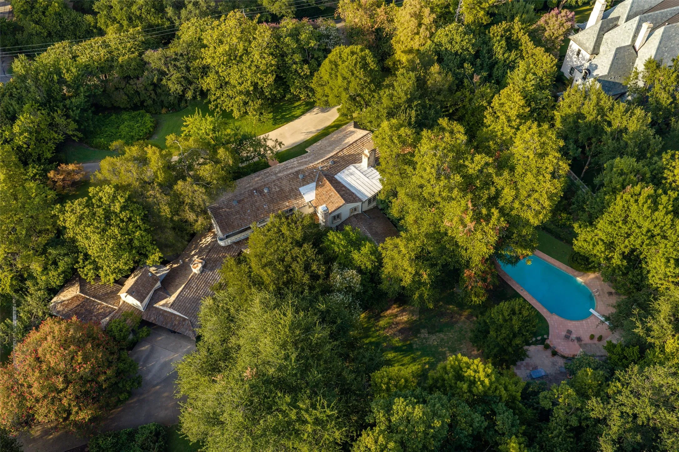 Single Family Residence For Sale in Dallas County , 5310 Park Lane, Dallas, Texas 75220, 4 Bedroom, 5 Bathroom, 2 Garage spaces, 7,354 Sqft, built in 1939, mls#21391763, Real Estate Agent in Dallas, Homes For Sale in Dallas county, Homes For Sale in Dallas, Realtor in Dallas Texas, Real Estate Brokerage Independent Realty Texas, Luminita Cordes Realtor