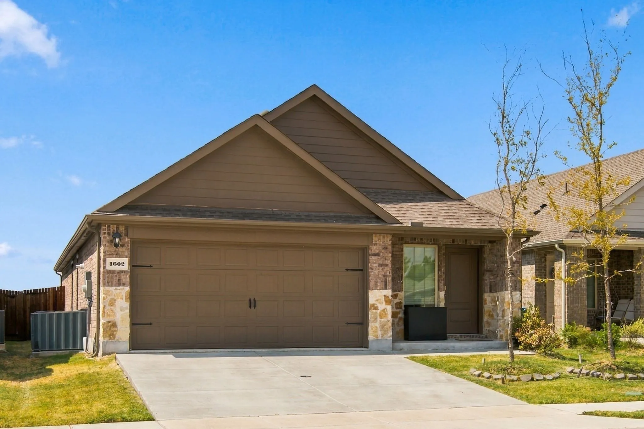 Single Family Residence For Rent in Collin County , 1602 Callaway Drive, Princeton, Texas 75407, 2 Bedroom, 2 Bathroom, 2 Garage spaces, 1,606 Sqft, built in 2024, mls#21392099, Real Estate Agent in Princeton, Homes For Rent in Collin county, Homes For Rent in Princeton, Realtor in Princeton Texas, Real Estate Brokerage Independent Realty Texas, Luminita Cordes Realtor
