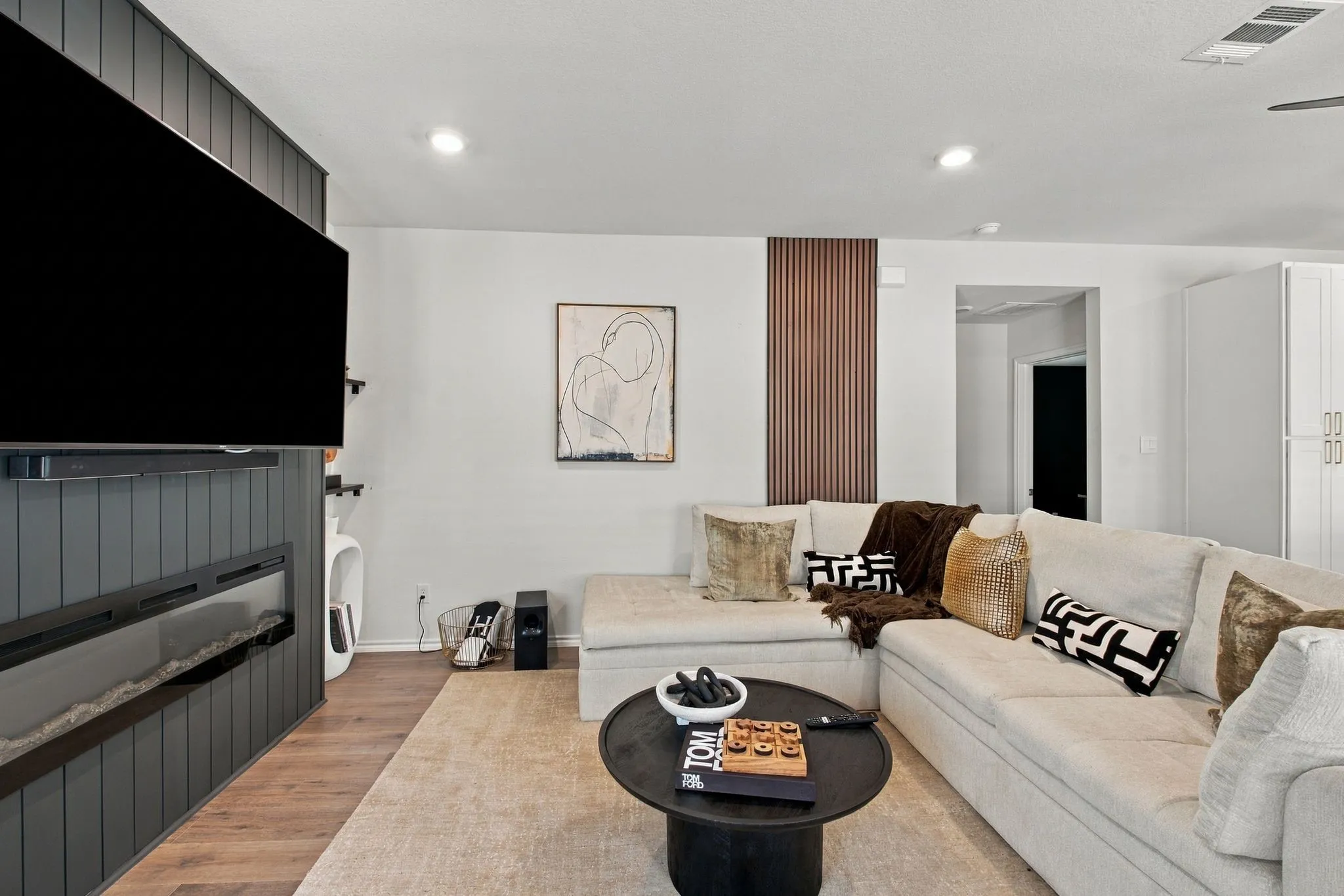 Single Family Residence For Rent in Collin County , 1602 Callaway Drive, Princeton, Texas 75407, 2 Bedroom, 2 Bathroom, 2 Garage spaces, 1,606 Sqft, built in 2024, mls#21392099, Real Estate Agent in Princeton, Homes For Rent in Collin county, Homes For Rent in Princeton, Realtor in Princeton Texas, Real Estate Brokerage Independent Realty Texas, Luminita Cordes Realtor