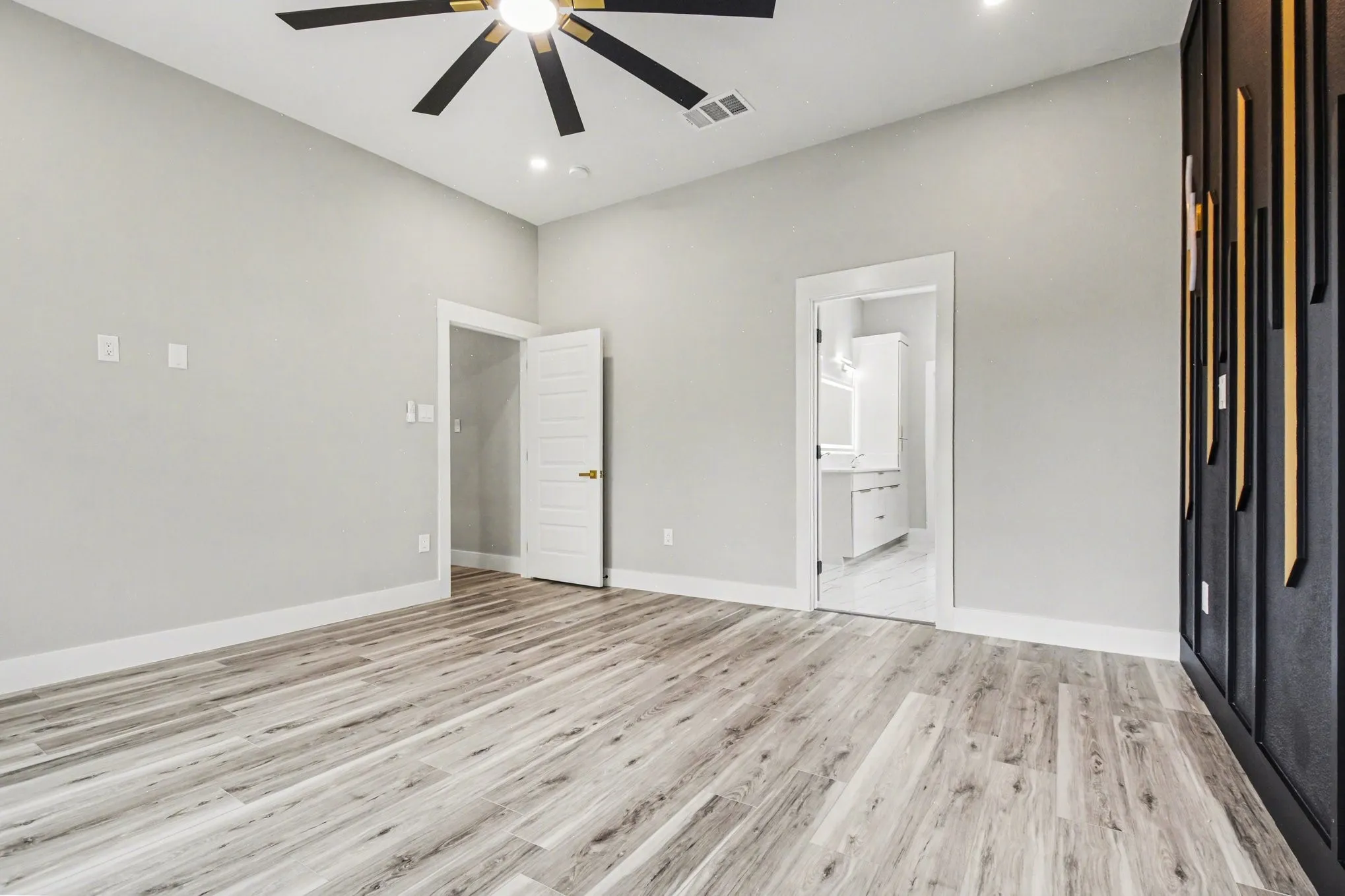 Single Family Residence For Sale in Dallas County , 1442 Stella Avenue, Dallas, Texas 75216, 5 Bedroom, 4 Bathroom, 2 Garage spaces, 3,100 Sqft, built in 2026, mls#21392102, Real Estate Agent in Dallas, Homes For Sale in Dallas county, Homes For Sale in Dallas, Realtor in Dallas Texas, Real Estate Brokerage Independent Realty Texas, Luminita Cordes Realtor