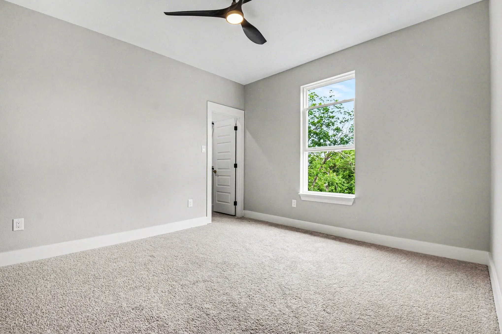 Single Family Residence For Sale in Dallas County , 1442 Stella Avenue, Dallas, Texas 75216, 5 Bedroom, 4 Bathroom, 2 Garage spaces, 3,100 Sqft, built in 2026, mls#21392102, Real Estate Agent in Dallas, Homes For Sale in Dallas county, Homes For Sale in Dallas, Realtor in Dallas Texas, Real Estate Brokerage Independent Realty Texas, Luminita Cordes Realtor