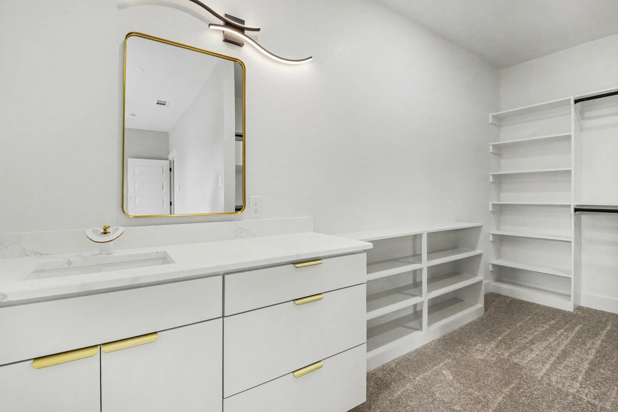 Single Family Residence For Sale in Dallas County , 1442 Stella Avenue, Dallas, Texas 75216, 5 Bedroom, 4 Bathroom, 2 Garage spaces, 3,100 Sqft, built in 2026, mls#21392102, Real Estate Agent in Dallas, Homes For Sale in Dallas county, Homes For Sale in Dallas, Realtor in Dallas Texas, Real Estate Brokerage Independent Realty Texas, Luminita Cordes Realtor